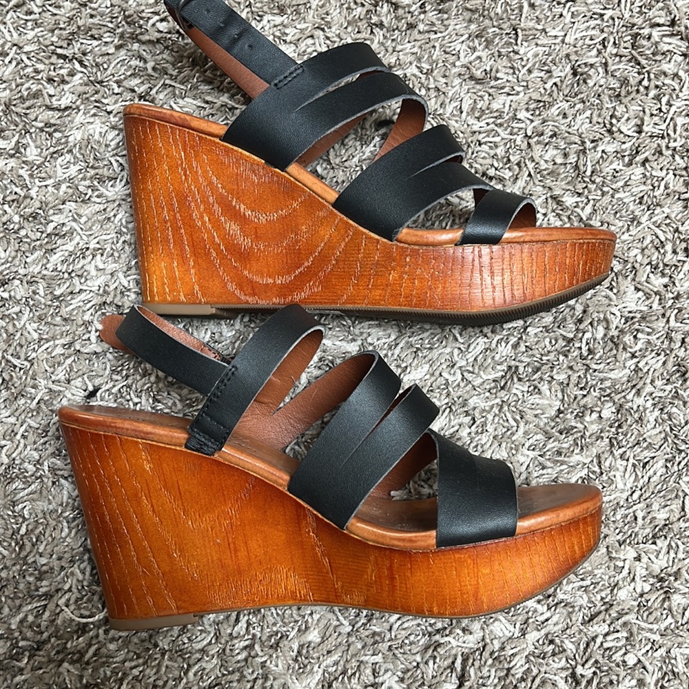Lucky brand wedges. Size 7. - Picture 6 of 8